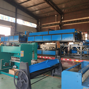 新疆李總采購(gòu)U型風(fēng)管生(shēng)産線等全套設備